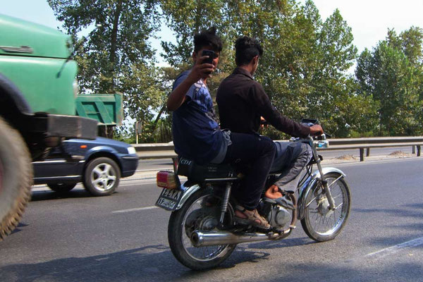 Iran: Motorrad 1