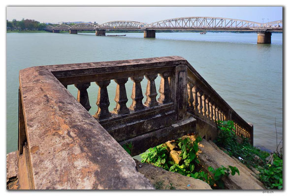 VN0150.Hue.Cau Truong Tien