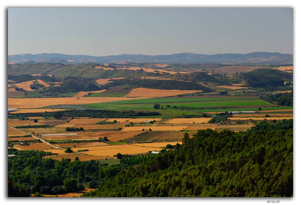 ES0236.Landscape in Navarro
