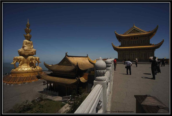 C0678Emei Shan