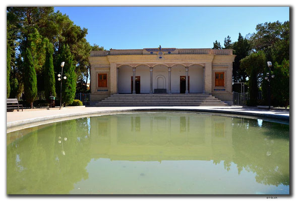 IR0211.Yazd.Zoroastrischer Feuertempel