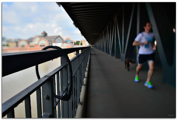DE031.Hamburg.Eisenbahnbrücke