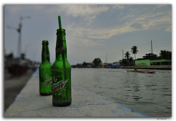 PH0116.Dagupan.River side