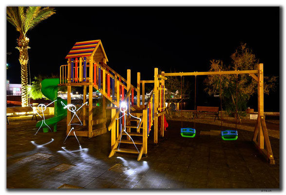 TR0509.Girne.Spielplatz