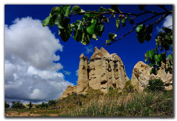 TR0877.Göreme.Love Valley