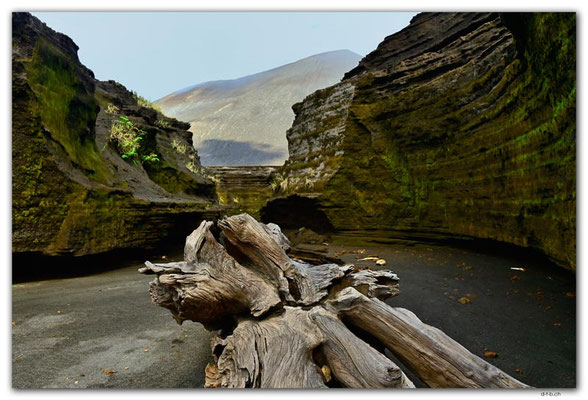 VT0064.Tanna.Volcan Yasur