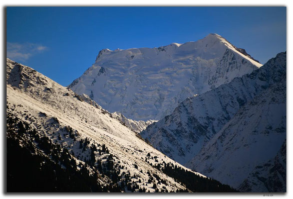KG0117.Altyn Arashan.Berg