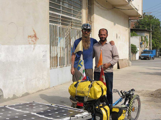 IR: Sari, Yaser (Photo: Yaser)