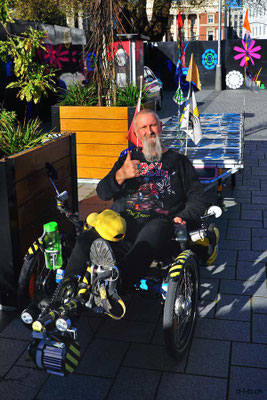 NZ: Solatrike and Wayne, Christchurch