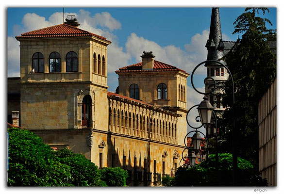 ES0185.León.Palacio de los Guzmanes