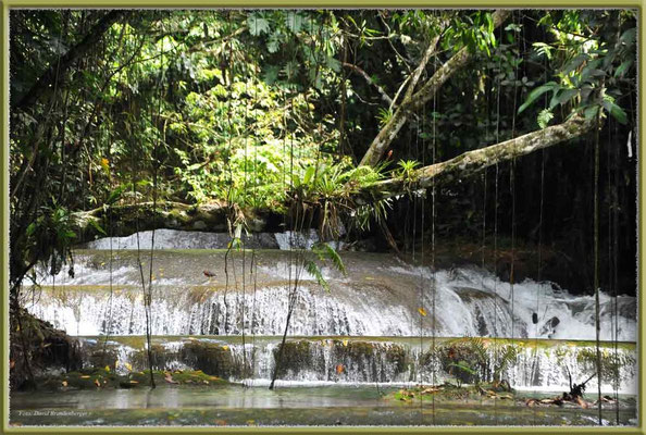 JM106.YS Falls