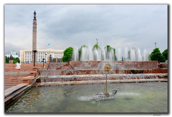 KZ0113.Almaty.Springbrunnen