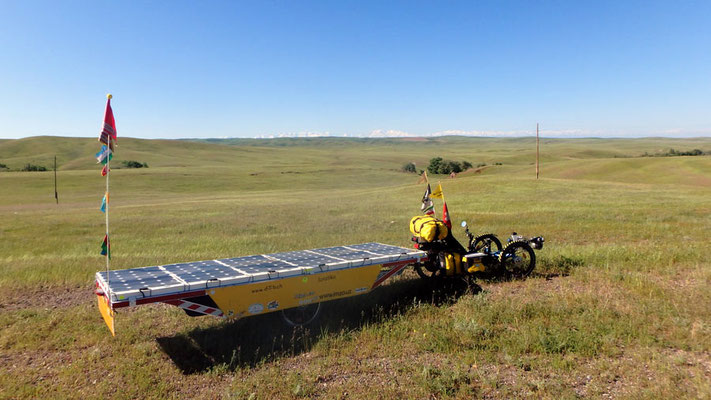 Solatrike.KZ. In der Kasachischen Weite / In the Kazhakh landscape