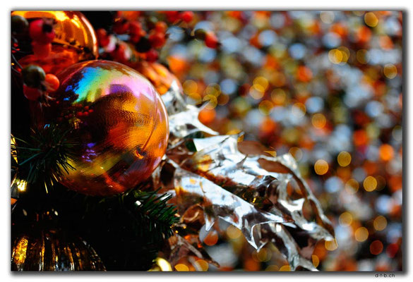 HK0045.Christmas tree