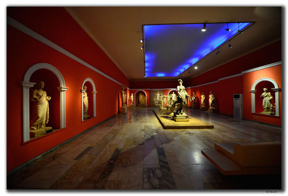 TR0341.Antalya.Museum.Hall of Emperors