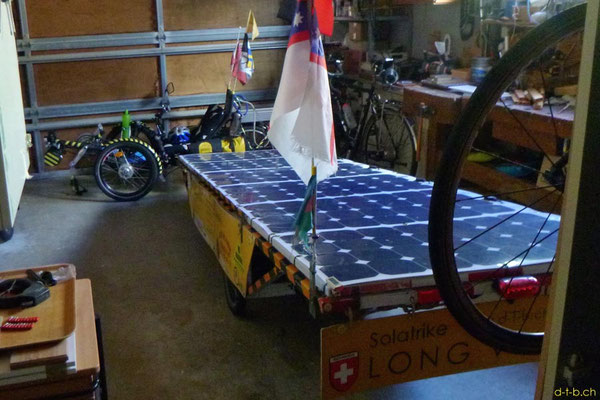 NZ: New Plymouth, Solatrike in der Garage von Volker