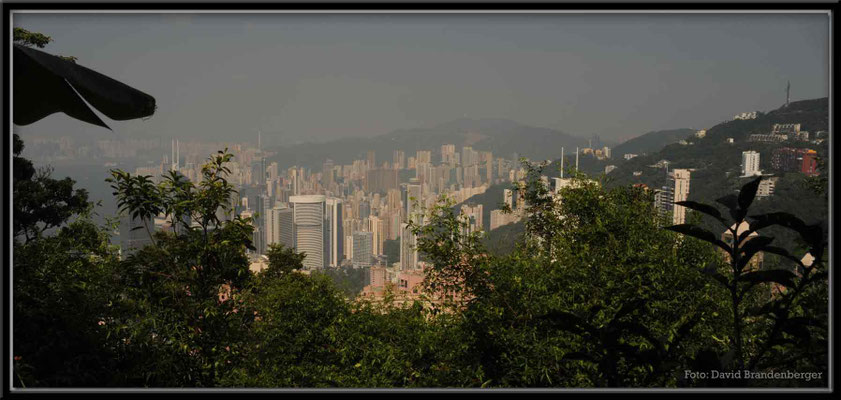 C2602 Hong Kong Victoria Peak