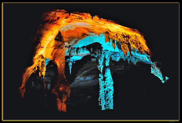 VN0108.Phong Nha Cave