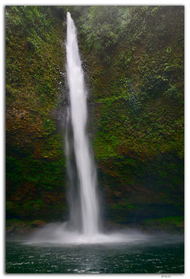 EQ0296.Los Bancos.Cascada Tatala