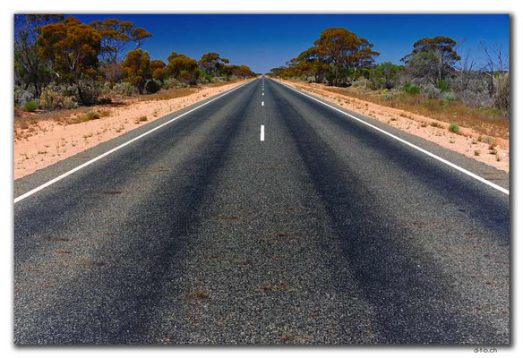 AU0898.90 Mile Road