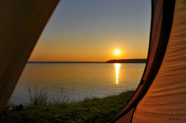CA. Morning at Buck Lake
