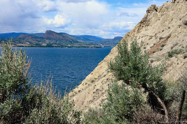 CA0222 Okanagan Lake