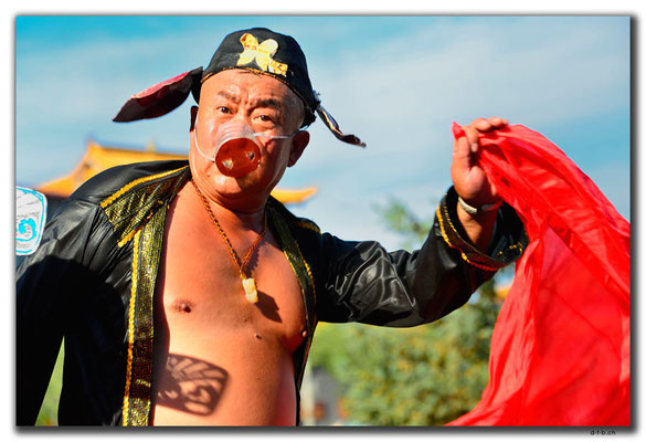 CN0311.Hohhot.Traditioneller Tanz