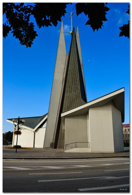 CZ042.Breclav.Kirche