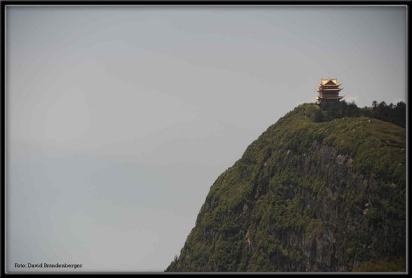 C0682Emei Shan