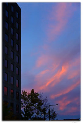 CA1366.Montréal.Evening Sky