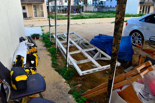 HK: Anhänger vom Solatrike auseinander gebaut.