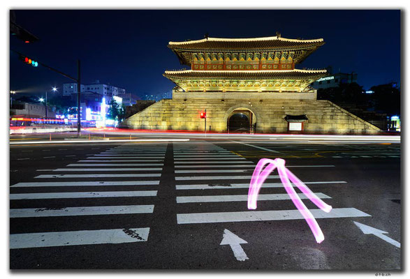 KR0092.Seoul.Heunginimun Gate