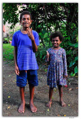 VT0131.Efate.Erakor.Youngsters