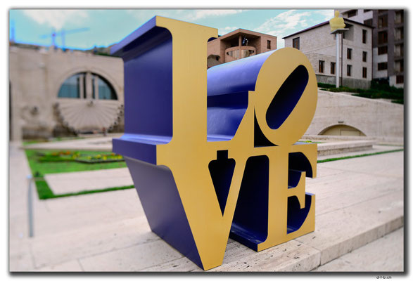 AM003.Yerevan.öffentliche Kunst