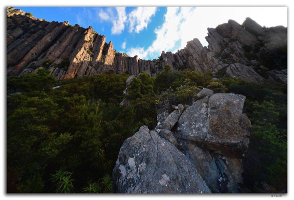 AU1294.Hobart.Organ Pipes