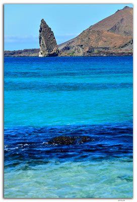 EQ0179.Bartolomé Island.Pinnacle Rock