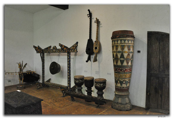 M0045.Philippinen.Antipolo.Pinto Art Gallery
