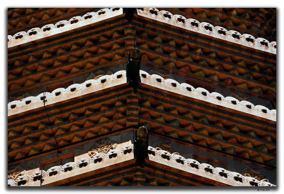CN0237.Baisikou.Twin Pagodas