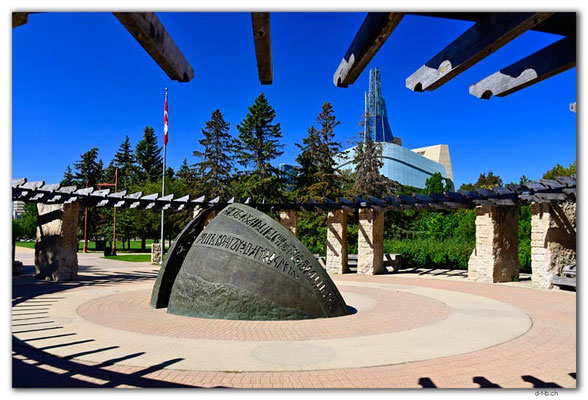 CA0821.Winnipeg.Orientation Circle at The Forks