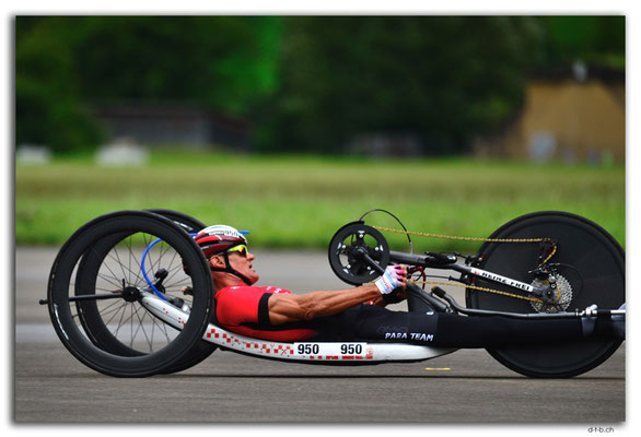 CH1060.Pararace.Interlaken.Heinz Frei