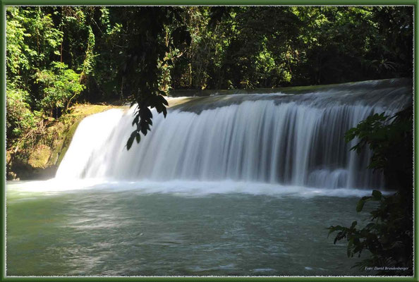 JM104.YS Falls