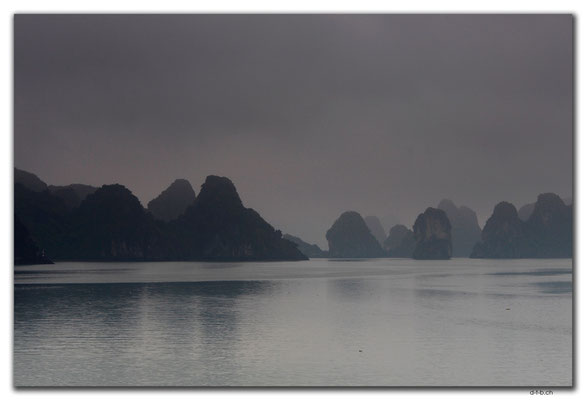 VN0012.Ha Long Bay,
