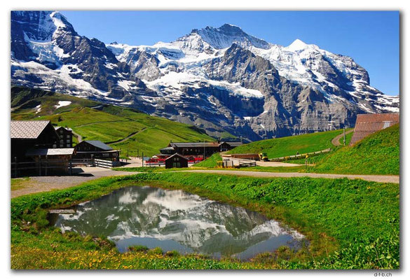 GW0286.Jungfrau im Seespiegel