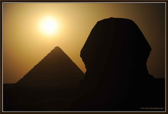 EG013.Pyramide und Sphinx.Gizeh