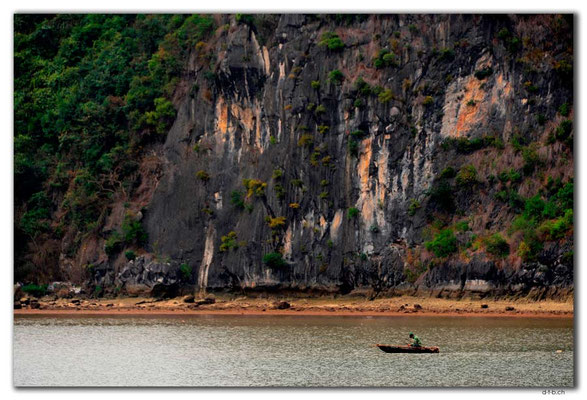 VN0005.Ha Long Bay, Fischer