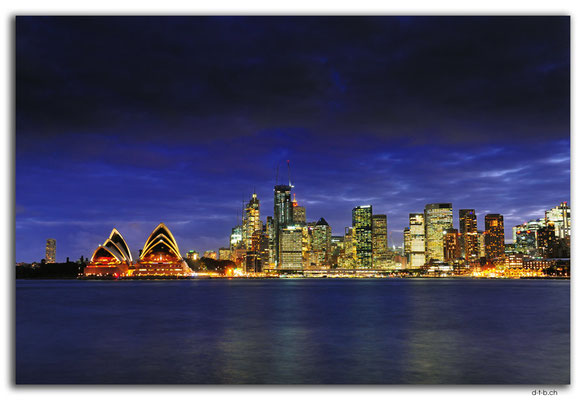 AU1678.Sydney.Opera House