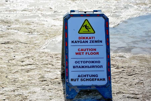 Türkei.Pamukkale (Achtung Rut(h)schgefahr)