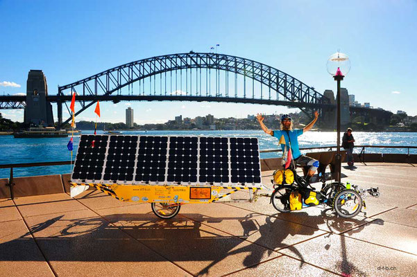 AU: Solatrike in Sydney bei der Harbour Bridge