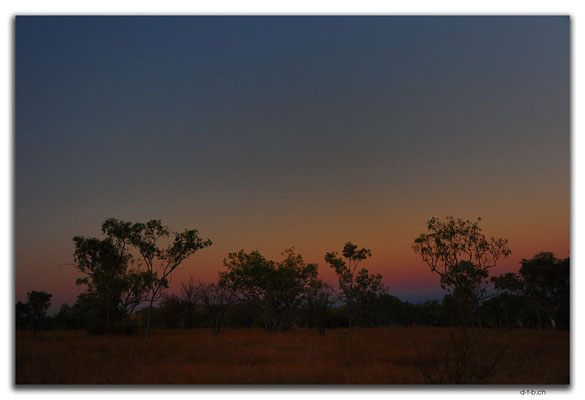 AU0198.Little Panton River.Evening