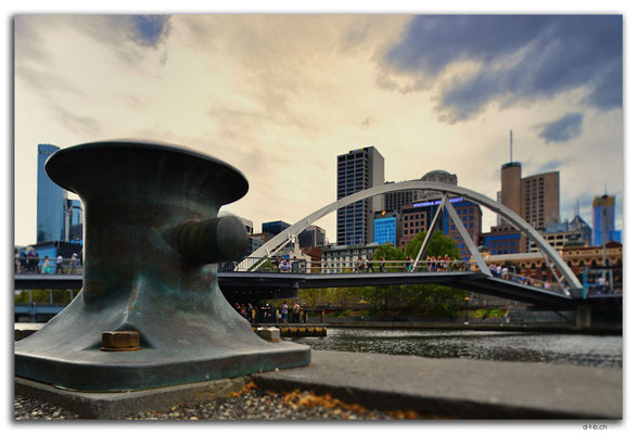 AU1237.Melbourne.Evan Walker Bridge